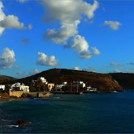 Cozy & Private Panoramic Seaview Retreat - Naxos! Appartement Moutsoúna